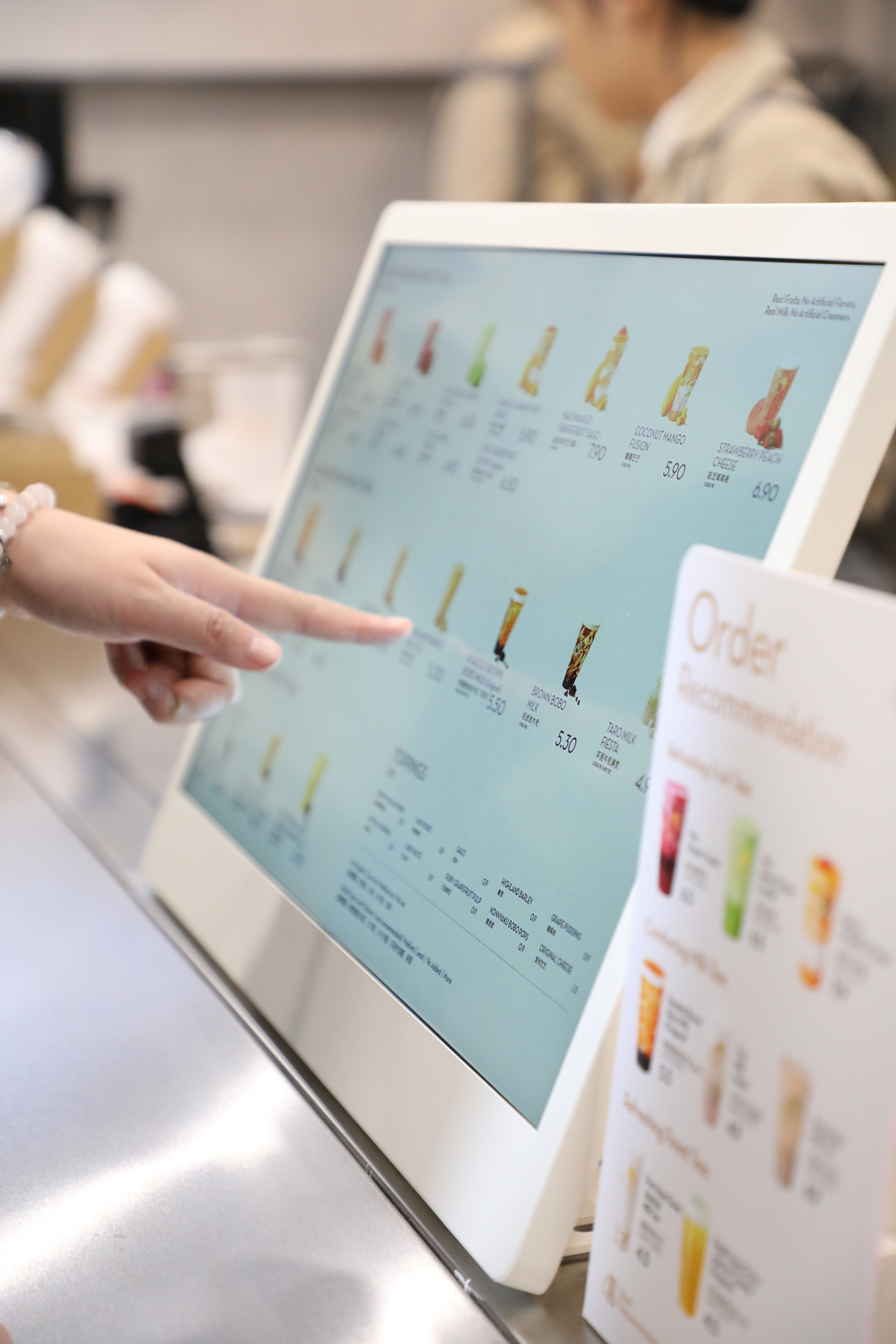 1721376215497600.jpg 1721376215497600.jpg